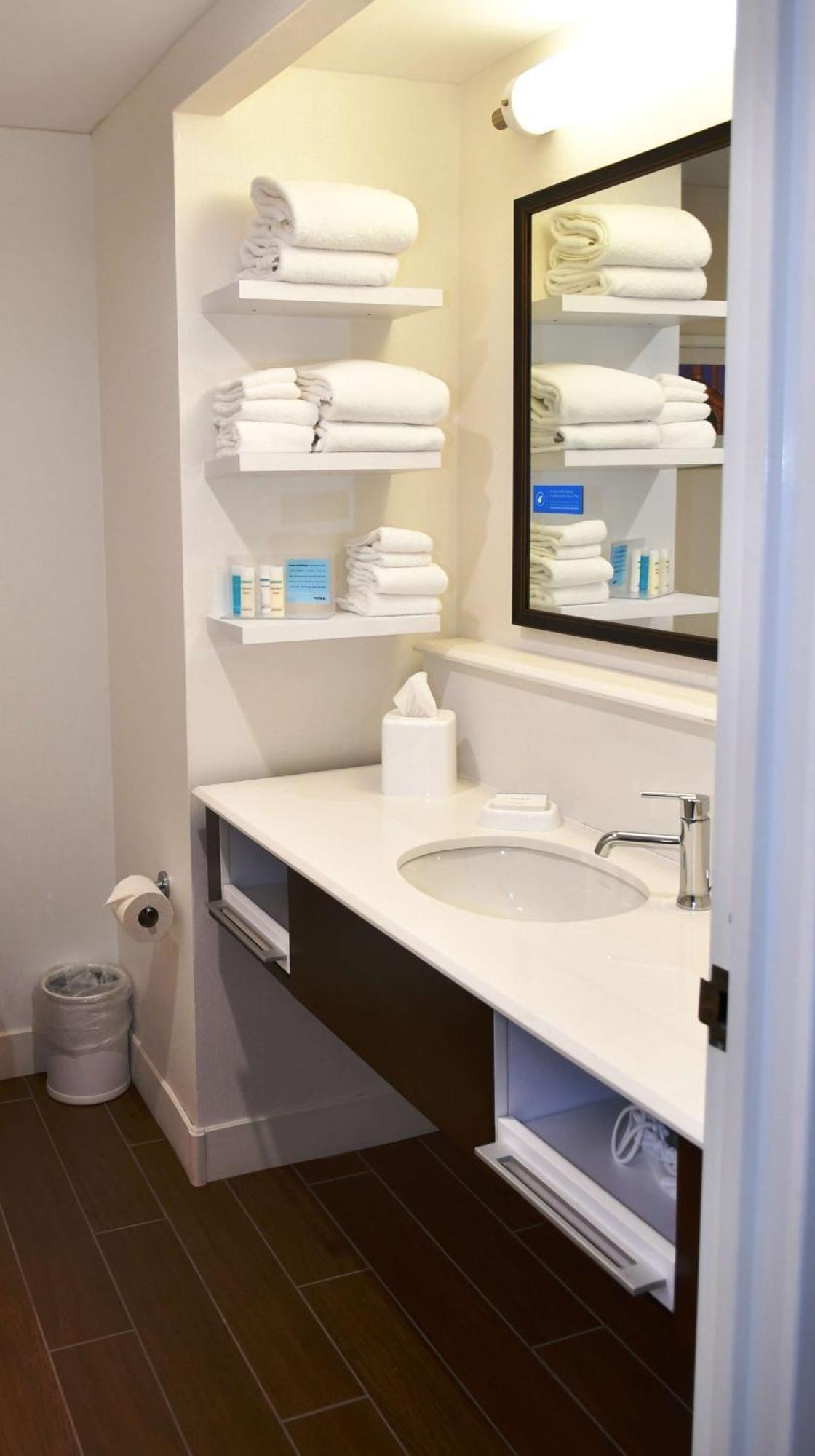 Hampton Inn & Suites Bethlehem Esterno foto